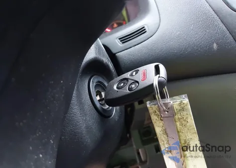 2004 Honda Accord 2.4 Ex z USA, uszkodzony, nr VIN 1HGCM56624A014252